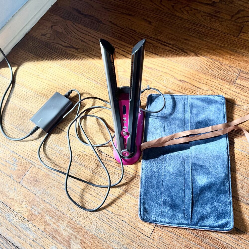 Dyson Corrale hair straightener Black Fuchsia - Like New - Picture 7 of 14
